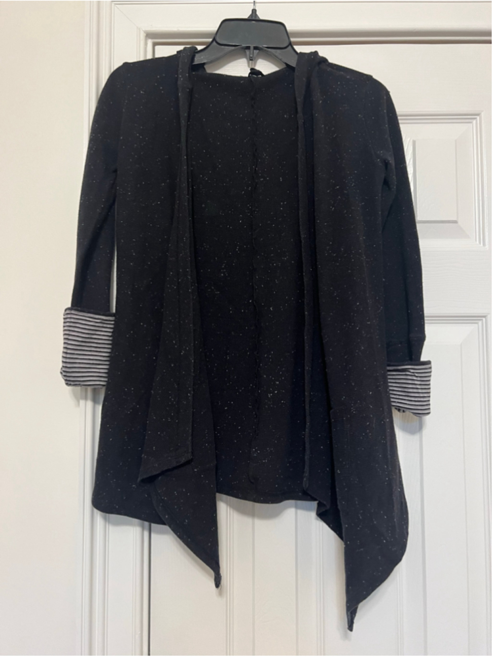 Women's Aeropostale Black Speckled Cardigan Sweater, Size XS